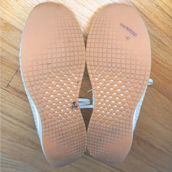 NOBULL Women’s Mesh Runners Sneakers - Picture 9 of 14